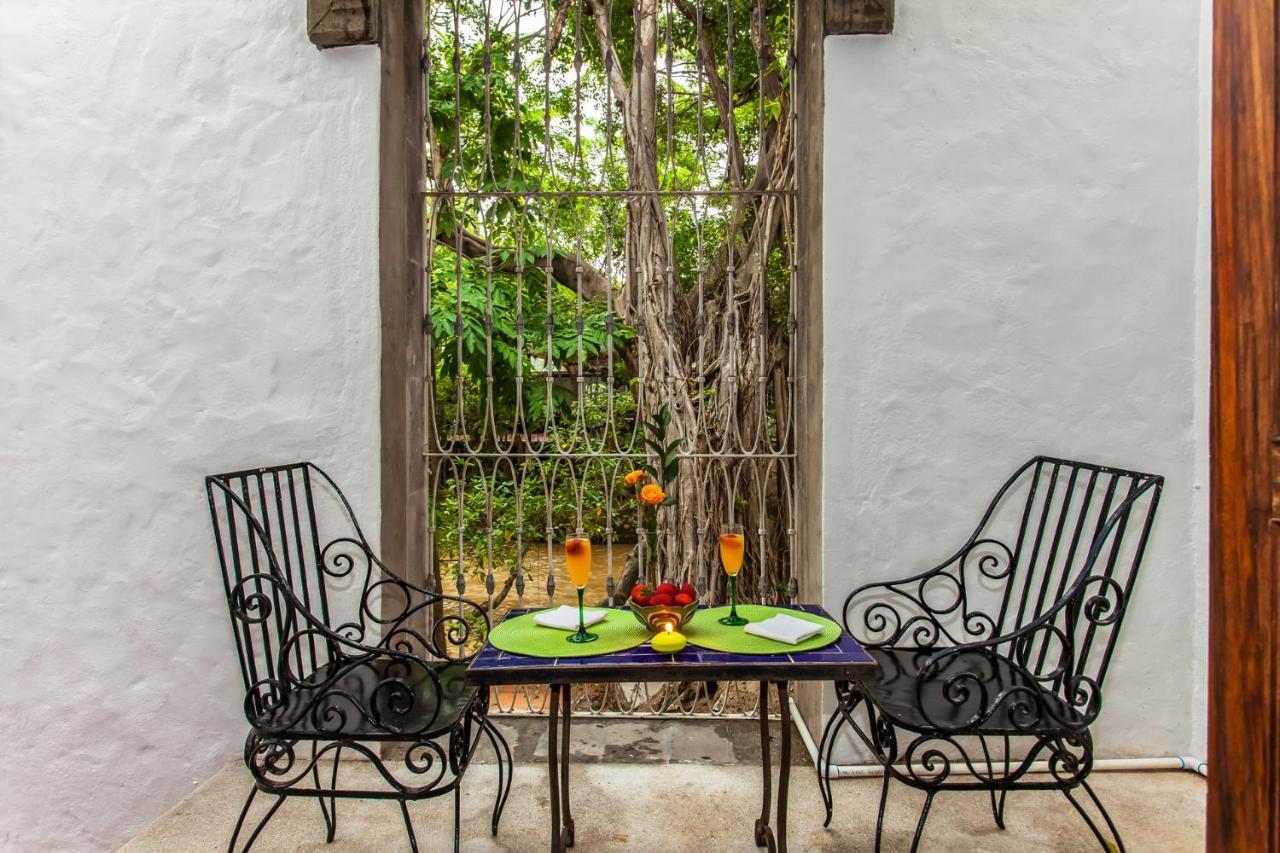 Garlands Del Rio Bed & Breakfast Puerto Vallarta Luaran gambar