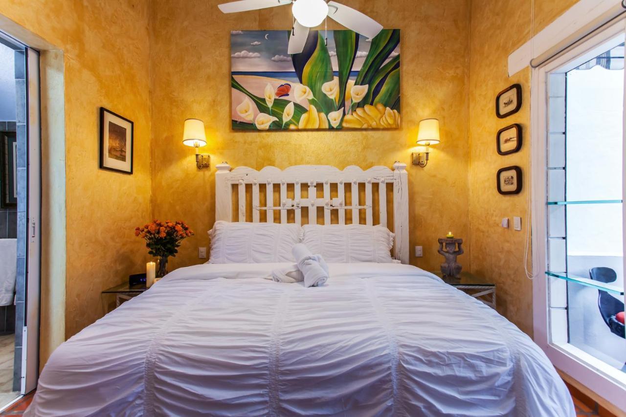 Garlands Del Rio Bed & Breakfast Puerto Vallarta Luaran gambar