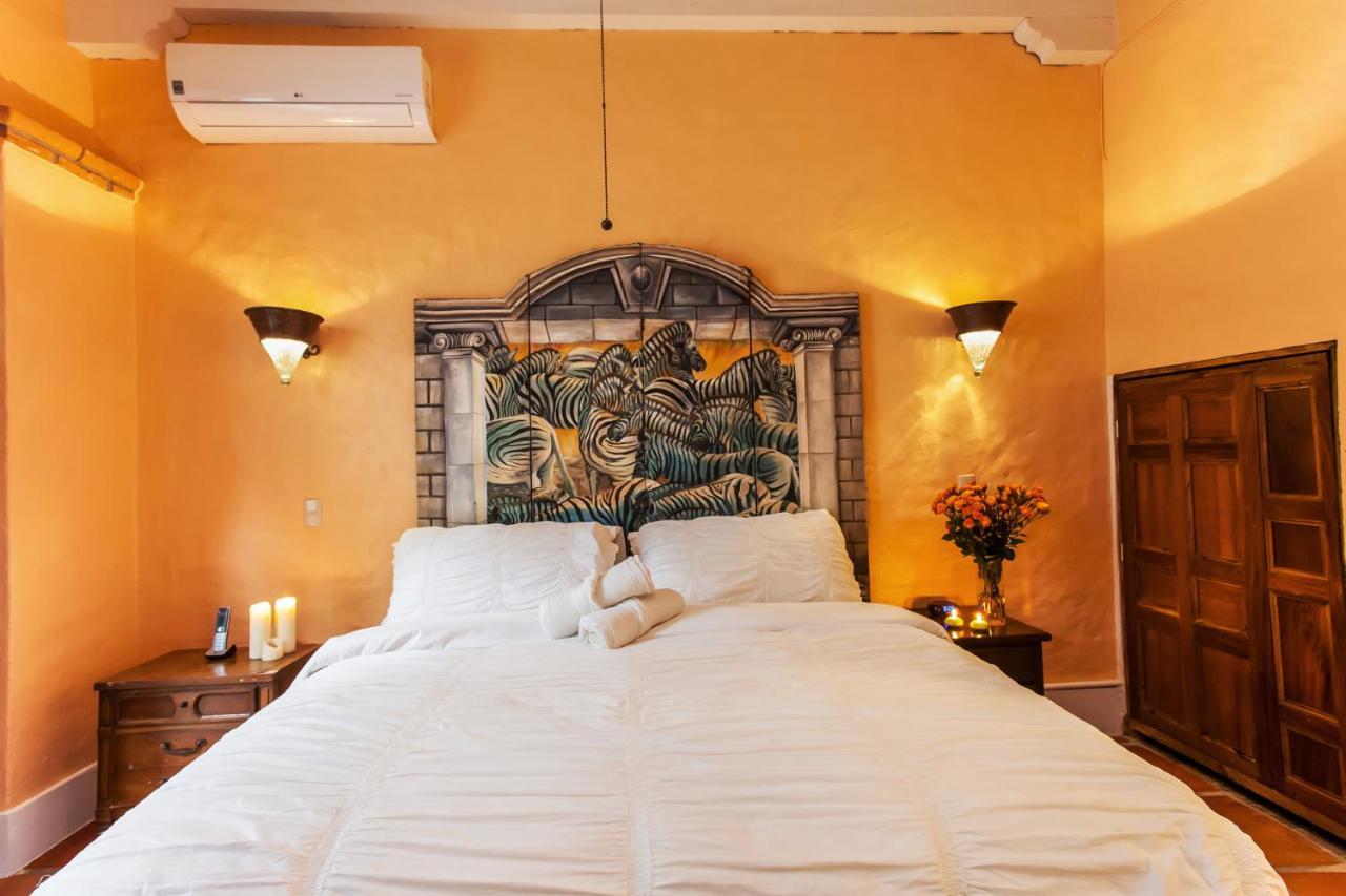 Garlands Del Rio Bed & Breakfast Puerto Vallarta Luaran gambar