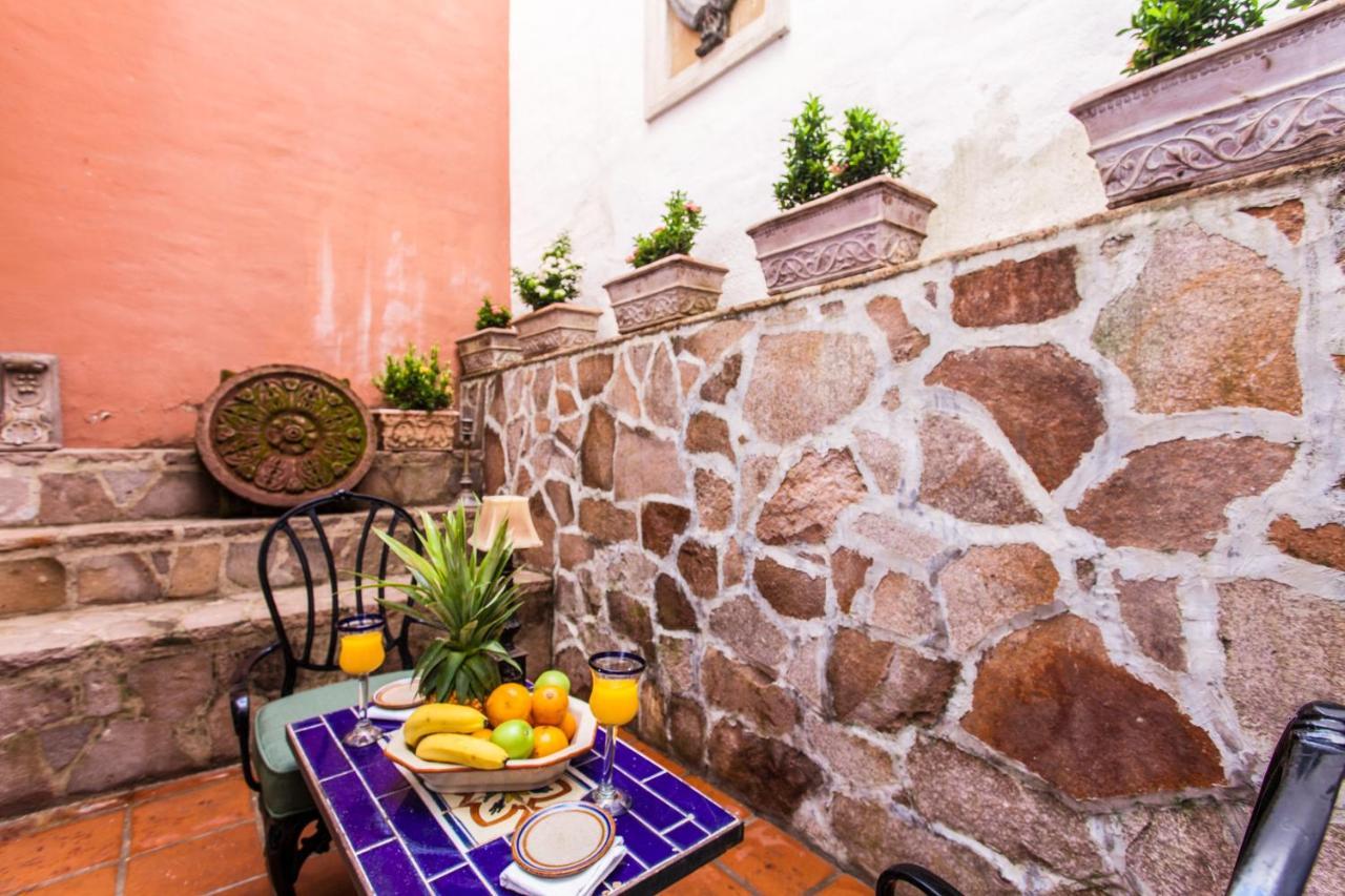 Garlands Del Rio Bed & Breakfast Puerto Vallarta Bilik gambar