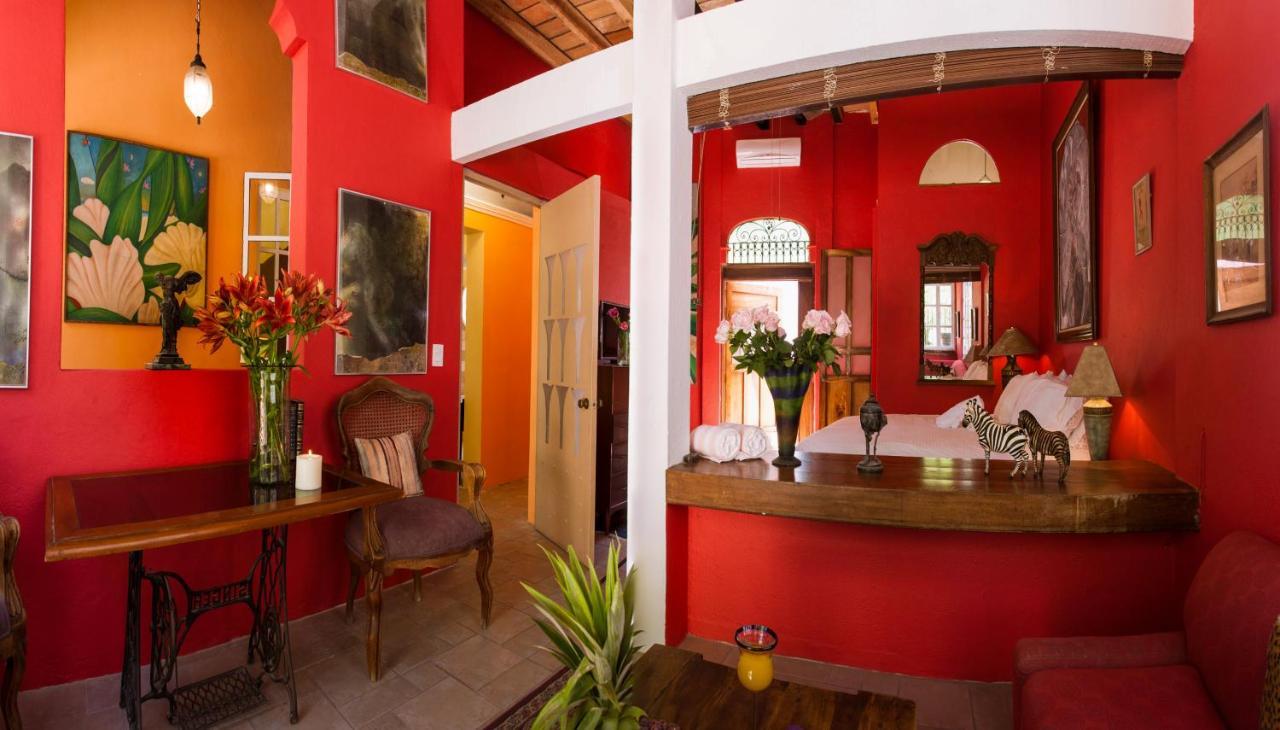 Garlands Del Rio Bed & Breakfast Puerto Vallarta Luaran gambar